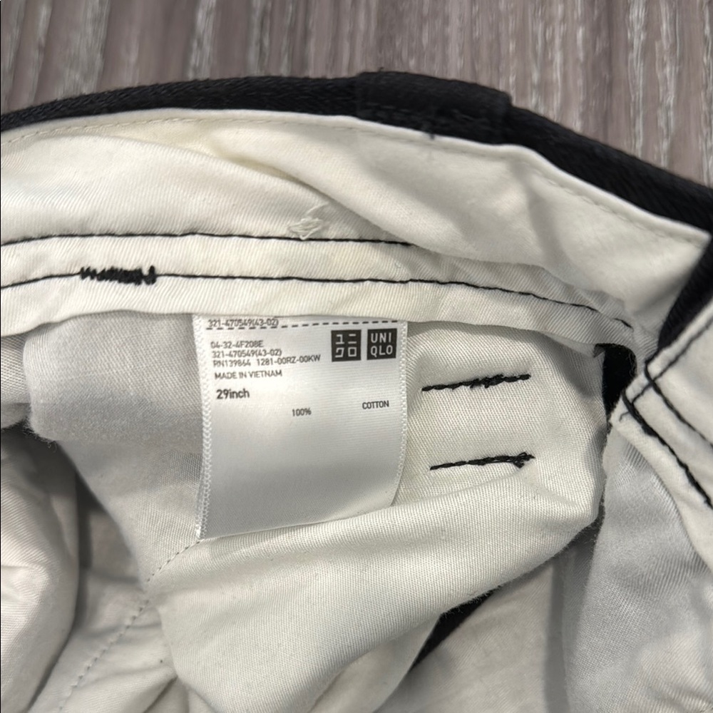 Uniqlo U wide leg chino pants - Picture 4 of 5